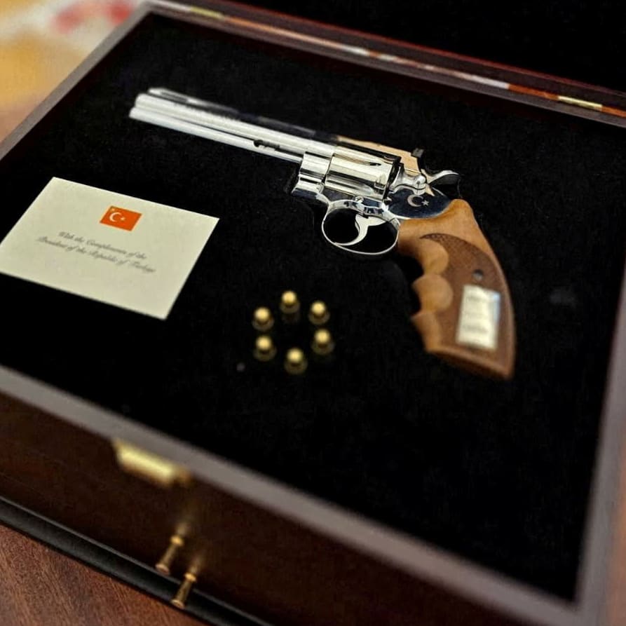 A gun gifted by Turkish President Recep Tayyip Erdogan to Lithuanian President Gitanas Nauseda at the NATO summit in Ankara.