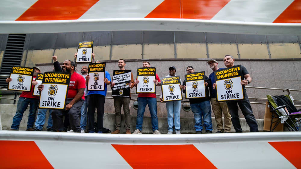 New Jersey Transit engineers strike near Newark-Penn Station in Newark on May 16, 2025. 
