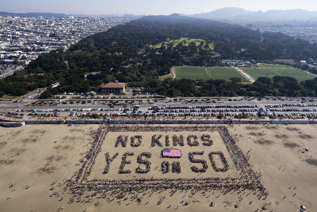 No Kings' protests: Rallies take place in N.Y.C, D.C., Chicago and other  U.S. cities