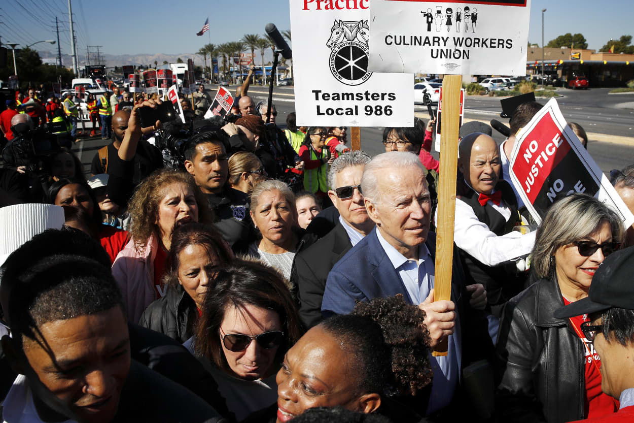 Image: Joe Biden joins the picket line with the Culinary Workers Union outside the Palms Casino in Las Vegas on Feb. 19, 2020.