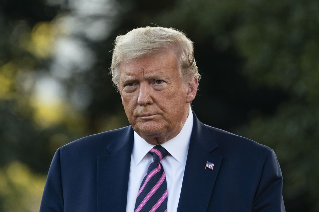 President Donald Trump exits the Oval Office and walks to Marine One on the South Lawn of the White House on September 22, 2020 in Washington, DC. President Trump is traveling to Pittsburgh, Pennsylvania for a campaign event.