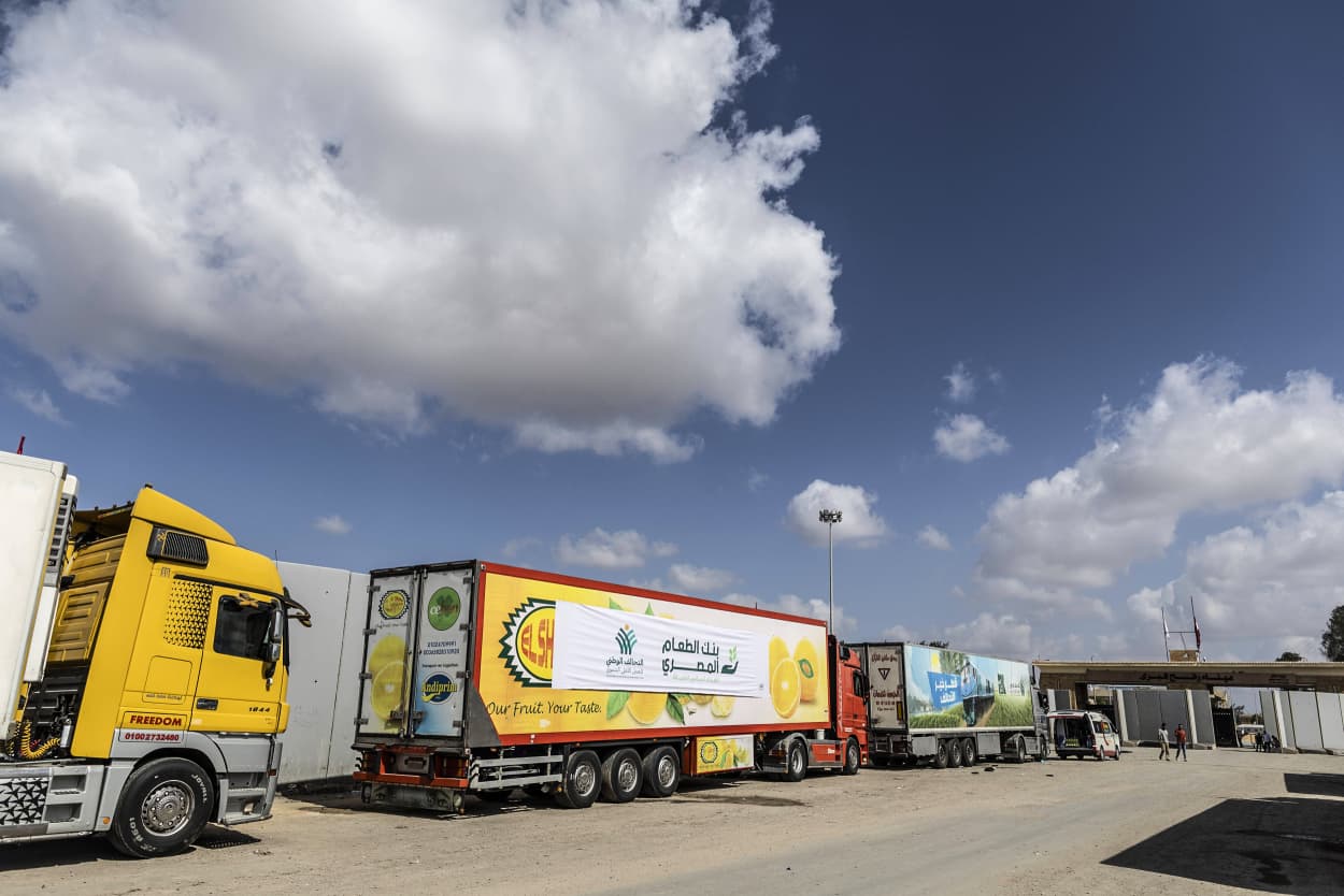 Image: Egypt Sends Aid Convoy To Gaza Border