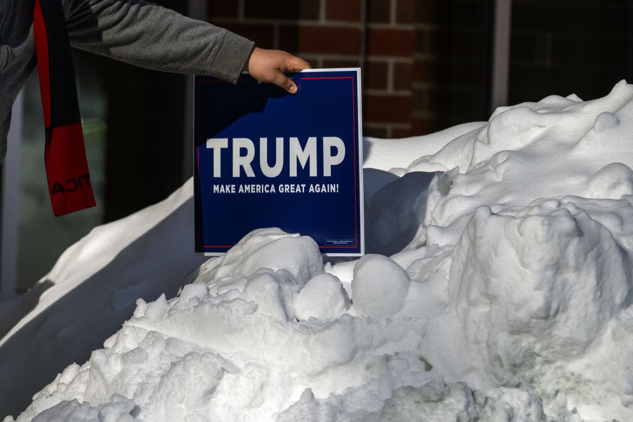 A supporter of former US President