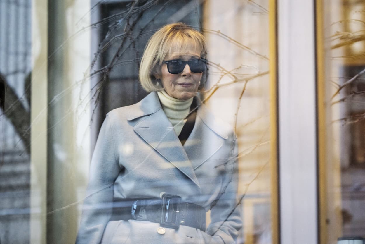 E. Jean Carroll arrives at federal court in New York on January 17, 2024.