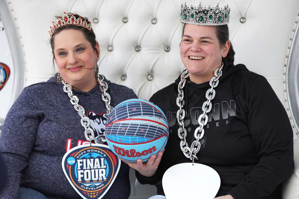 Image: North Carolina State v South Carolina fans happy