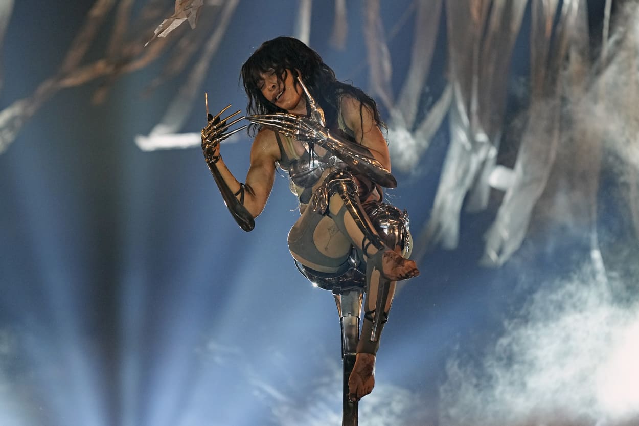 Last year's Eurovision winner Loreen performs