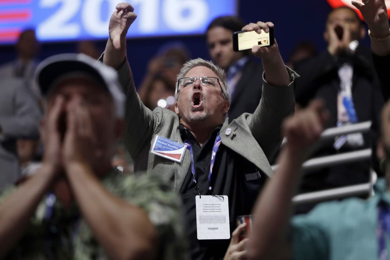 Delegates at the 2016 Republican Convention react to Sen. Ted Cruz speech.