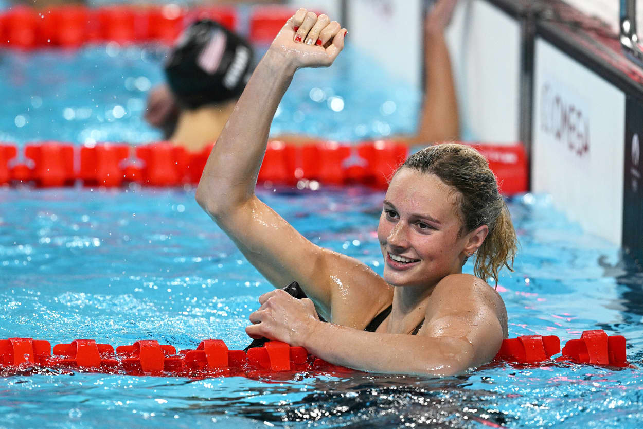 Image: summer mcintosh swimmer