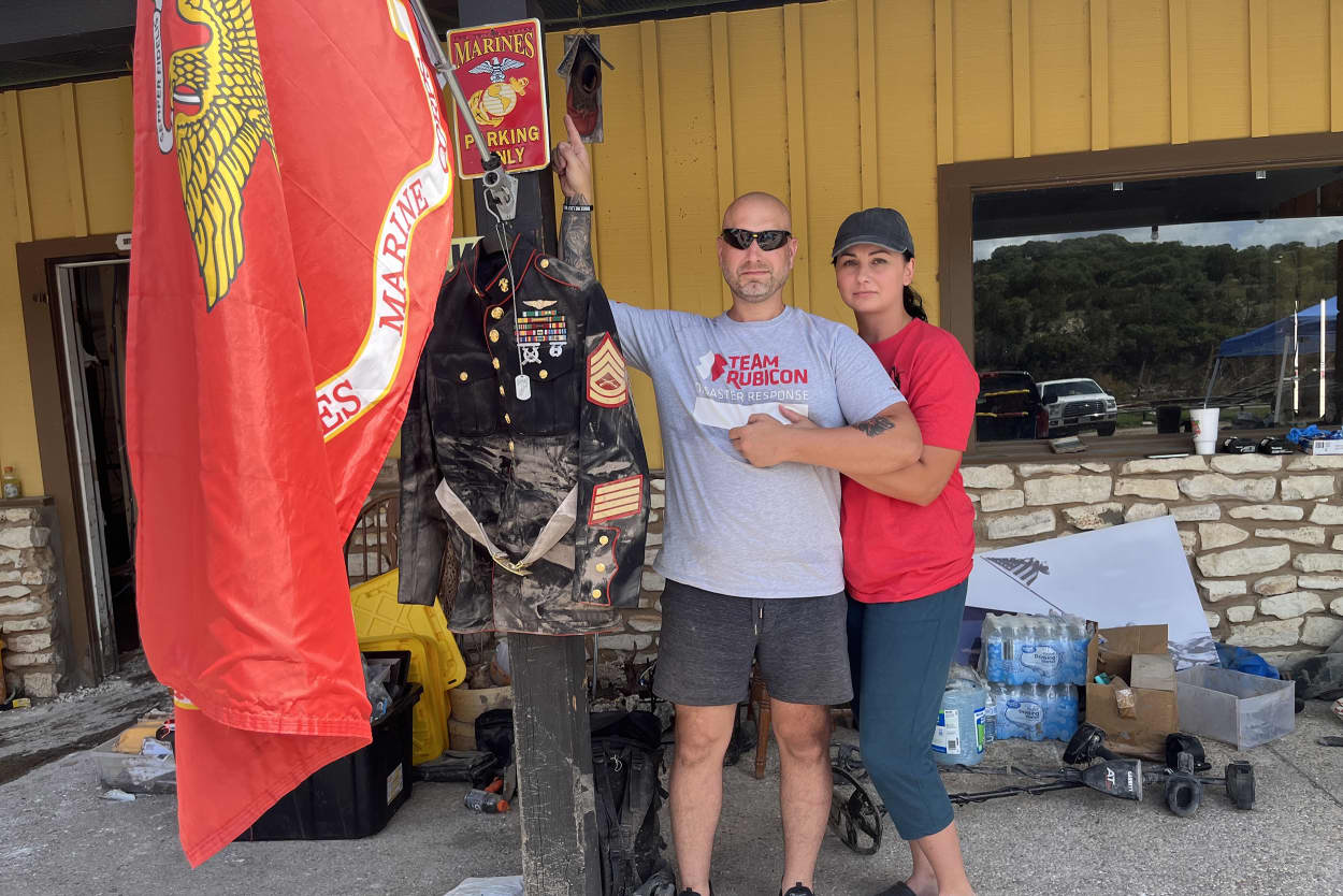 guadalupe river flood survivors Kevin Jones and Ashlea Baldridge Hunt, Texas