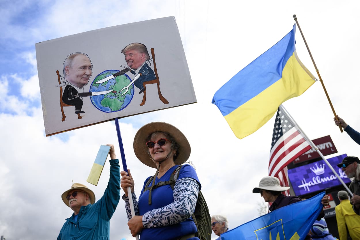 US-UKRAINE-RUSSIA-CONFLICT-SUMMIT-PROTEST