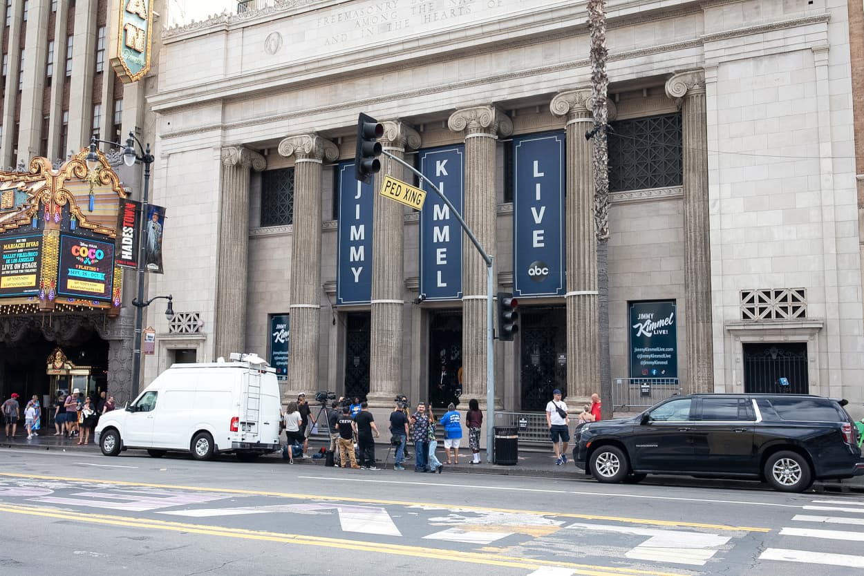 Sept 23, 2025 street jimmy kimmel live exterior