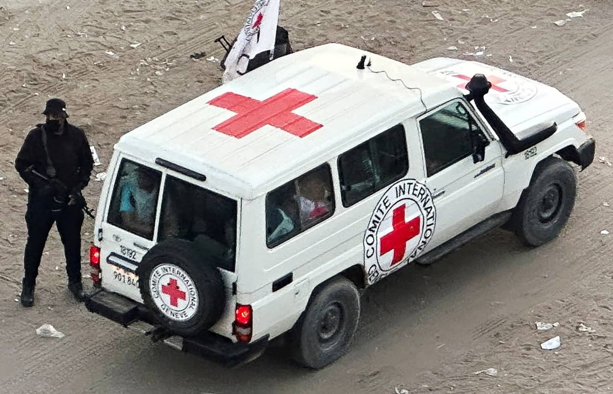 Hostages-prisoners swap and ceasefire deal between Hamas and Israel