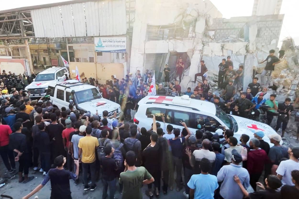 Hostages-prisoners swap deal between Hamas and Israel