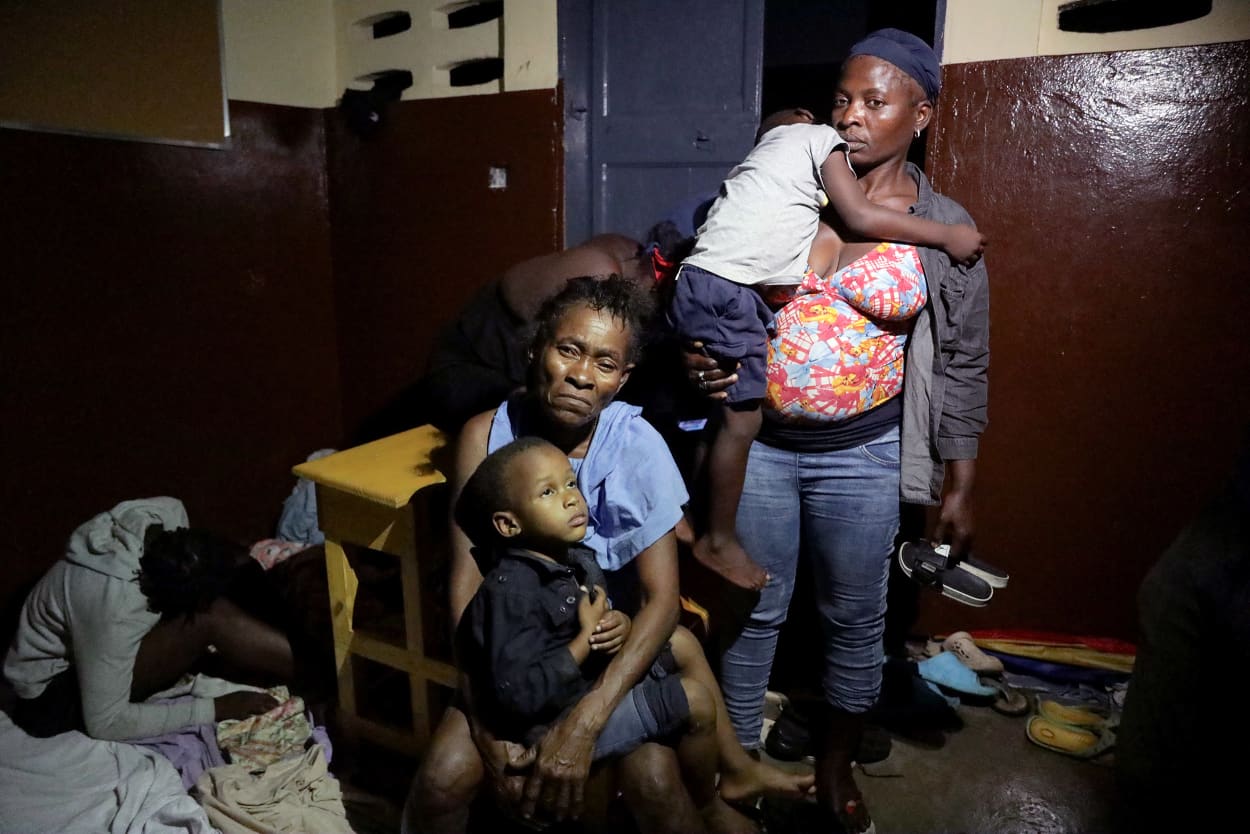 People evacuate as rains of Hurricane Melissa batter Les Cayes