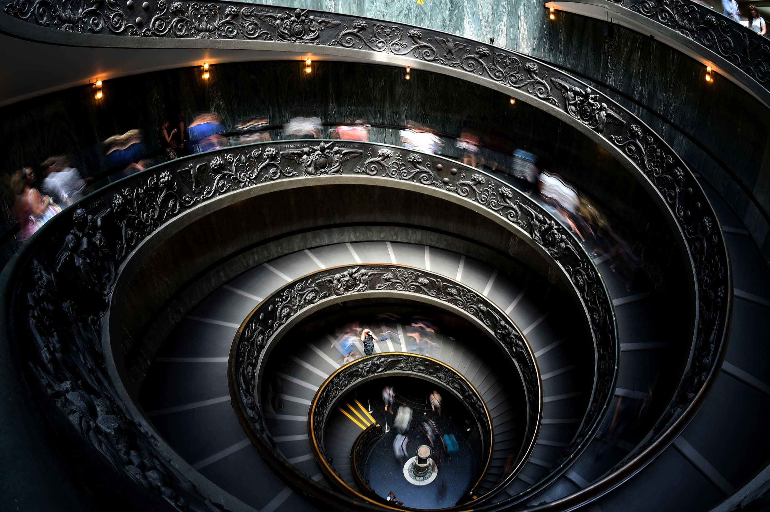 Image: TOPSHOTS-VATICAN-MUSEUM-STAIRS