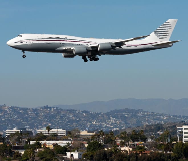 VIncenzo Pace, an aviation photographer shared pictures of the Qatari 747 that the Pentagon accepted and that President Trump wants to convert to his new Air Force One.