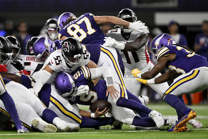Falcons vs. Vikings recap: Bijan Robinson leads Atlanta to 22-6