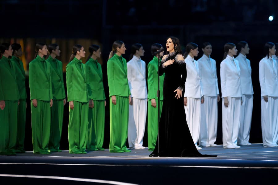 Laura Pausini performs the national anthem.