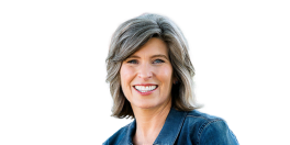 Portrait photo of Joni Ernst