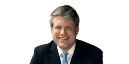 Portrait photo of Mike Hilgers