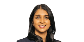 Portrait photo of Saritha Komatireddy