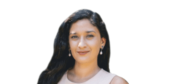 Portrait photo of Amanda Janoo