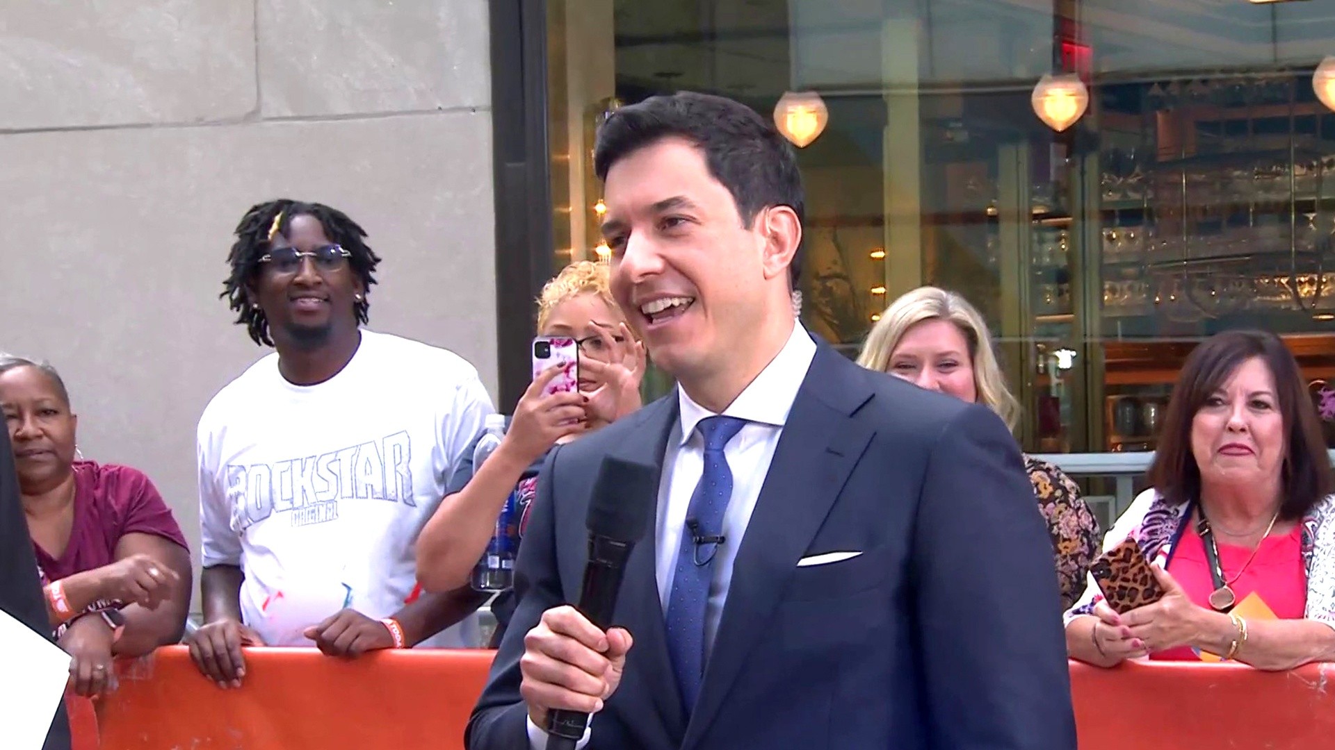 Tom Llamas talks about his new show Top Story