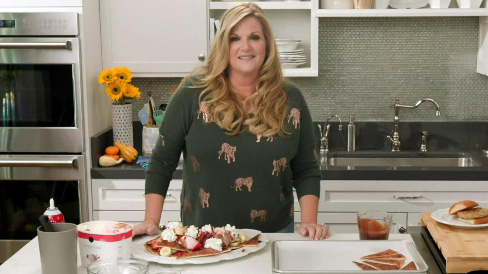 Trisha Yearwood – You Betcha Can Make This!