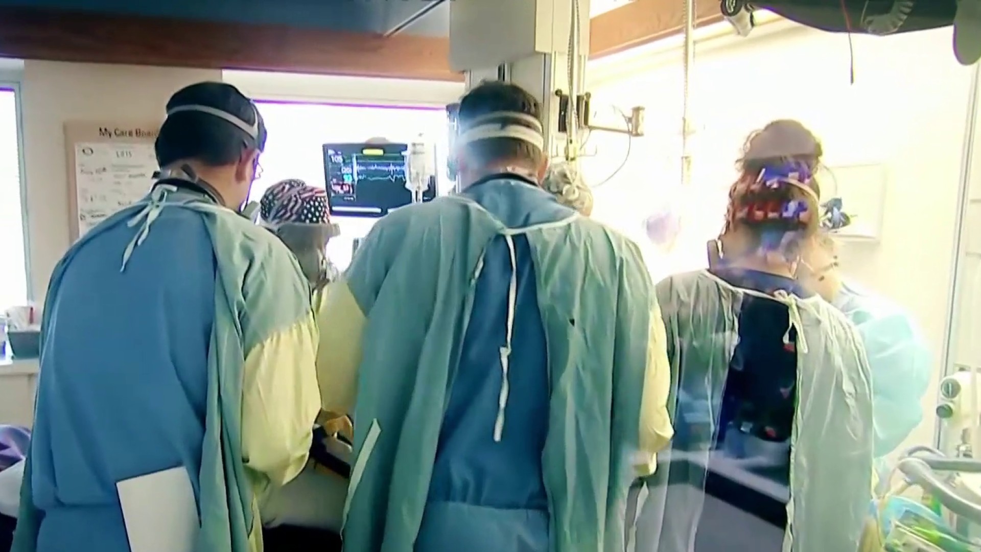 Анатолий альтштейн вирусолог. Эпидемия коронавируса в китае. Жертвы неглерия фоулера. Пандемия эксперт. 80 days игра.