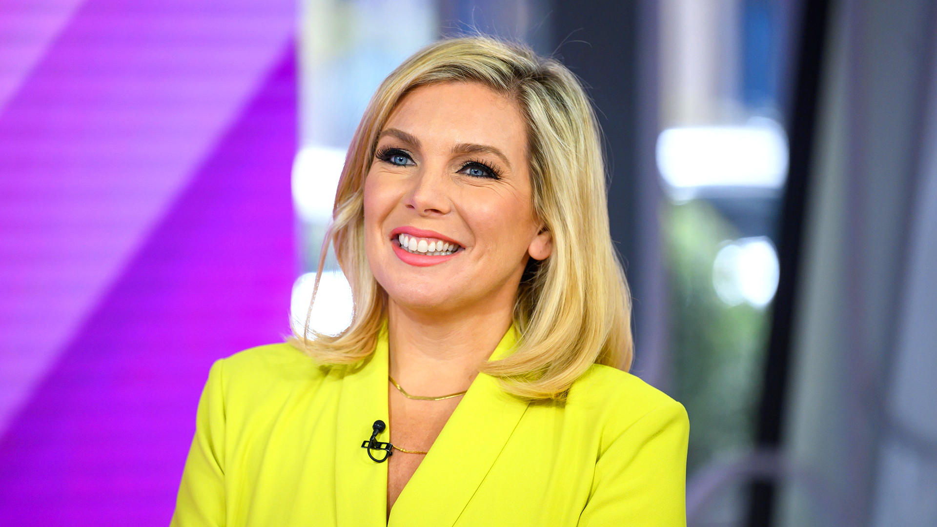 June Diane Raphael reveals she co-wrote a spinoff of ‘Grace and Frankie’