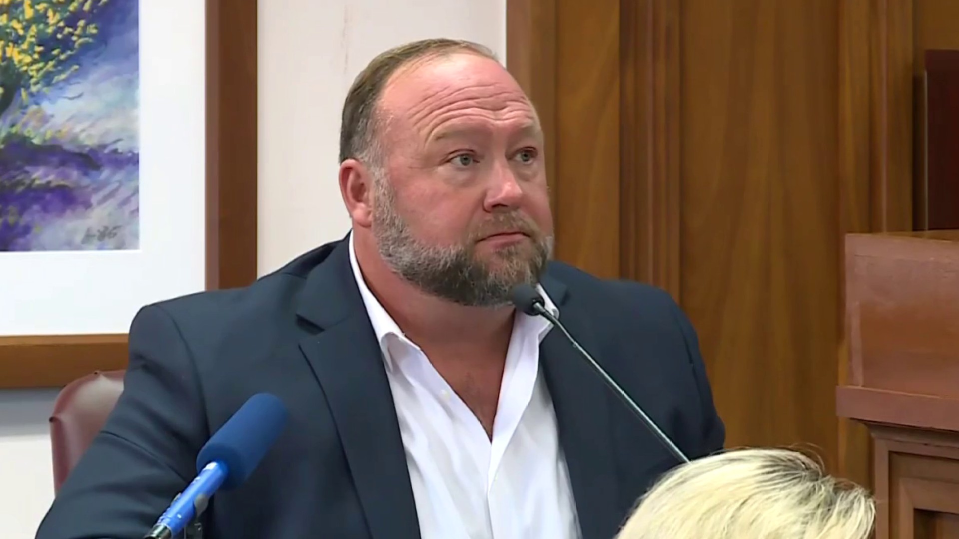 Рестлер. Алекс джонс. Макенди джонс 28. Alex order. Алекс джоунс.