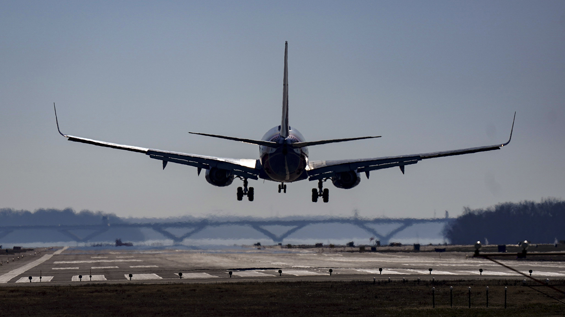 FAA restores flight system after nationwide ground stop