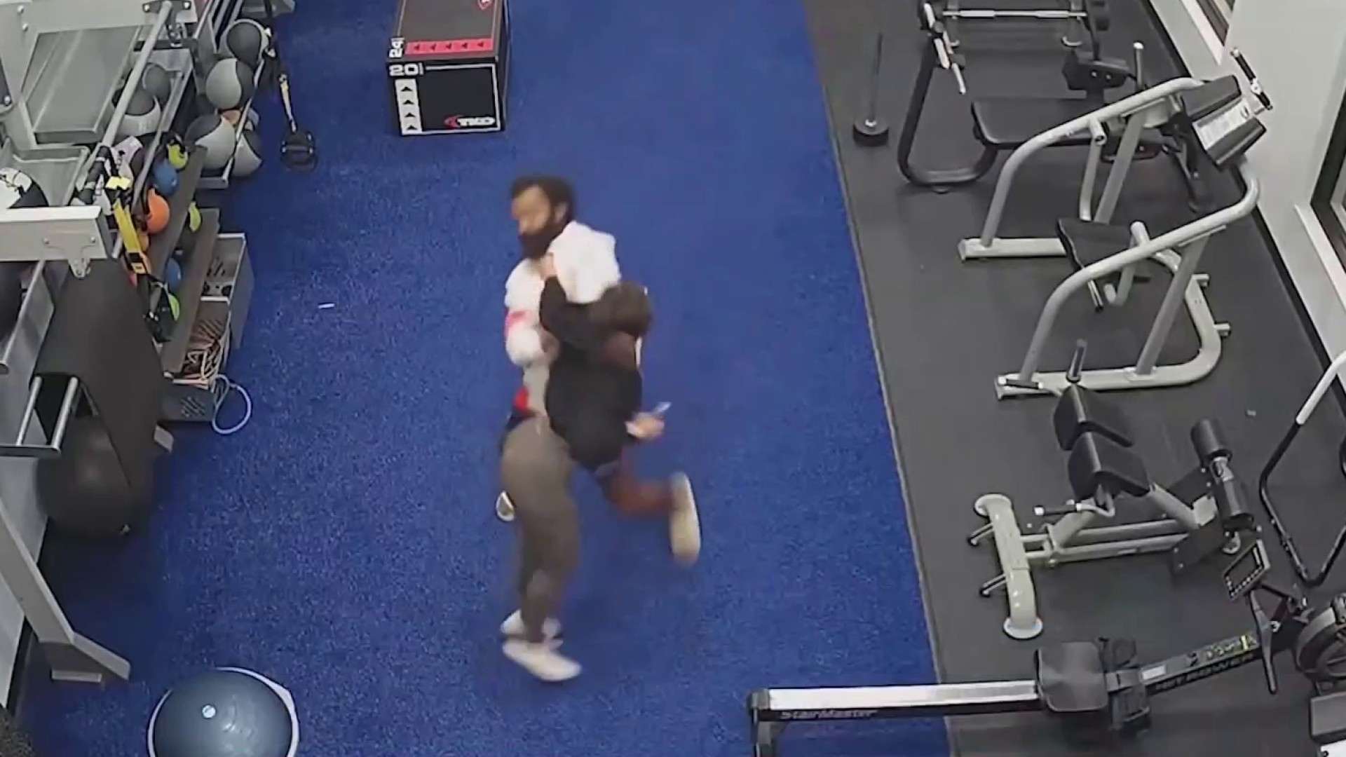 Jerking Off At Gym