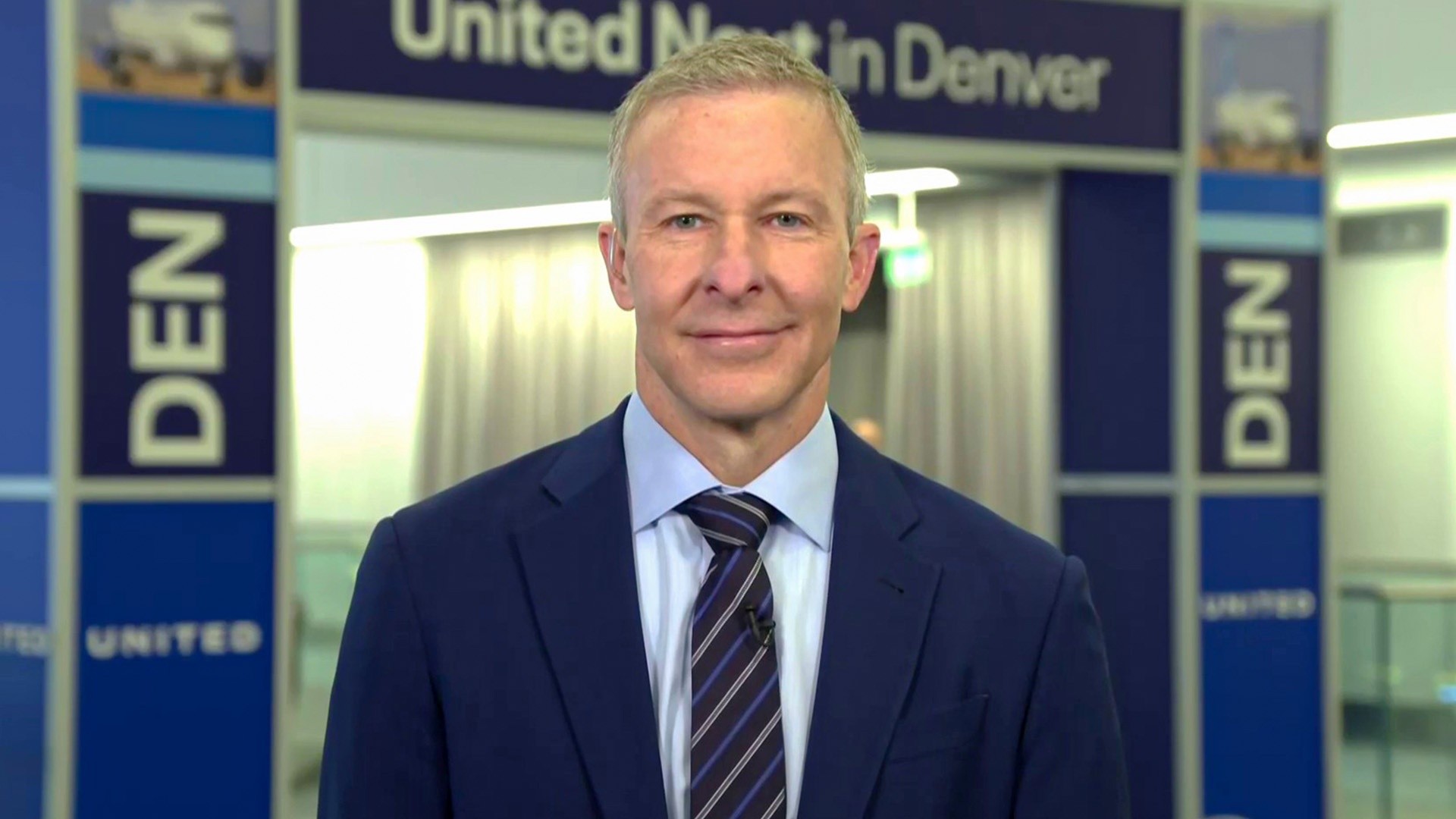 United Airlines CEO talks airfares, delays, passenger compensation