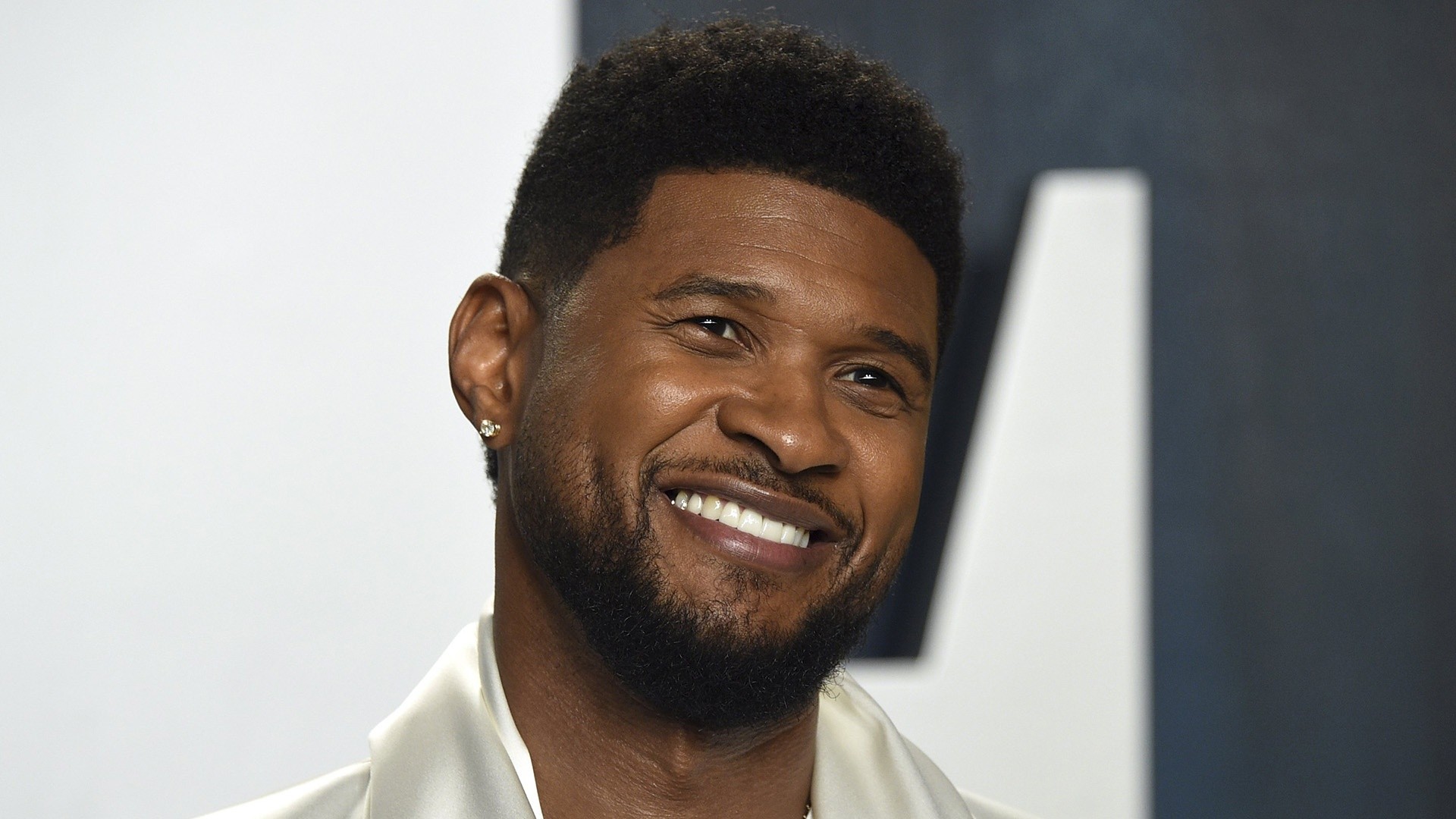 Usher to headline 2024 Super Bowl Halftime Show in Las Vegas