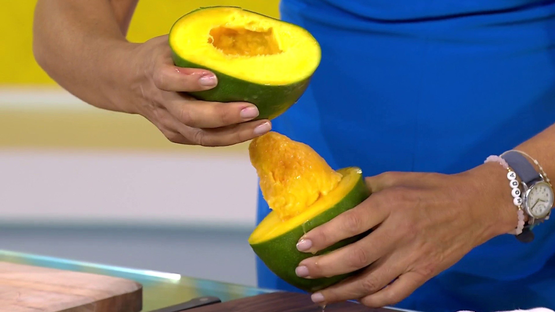 Hoda shows a unique way to de-pit a mango