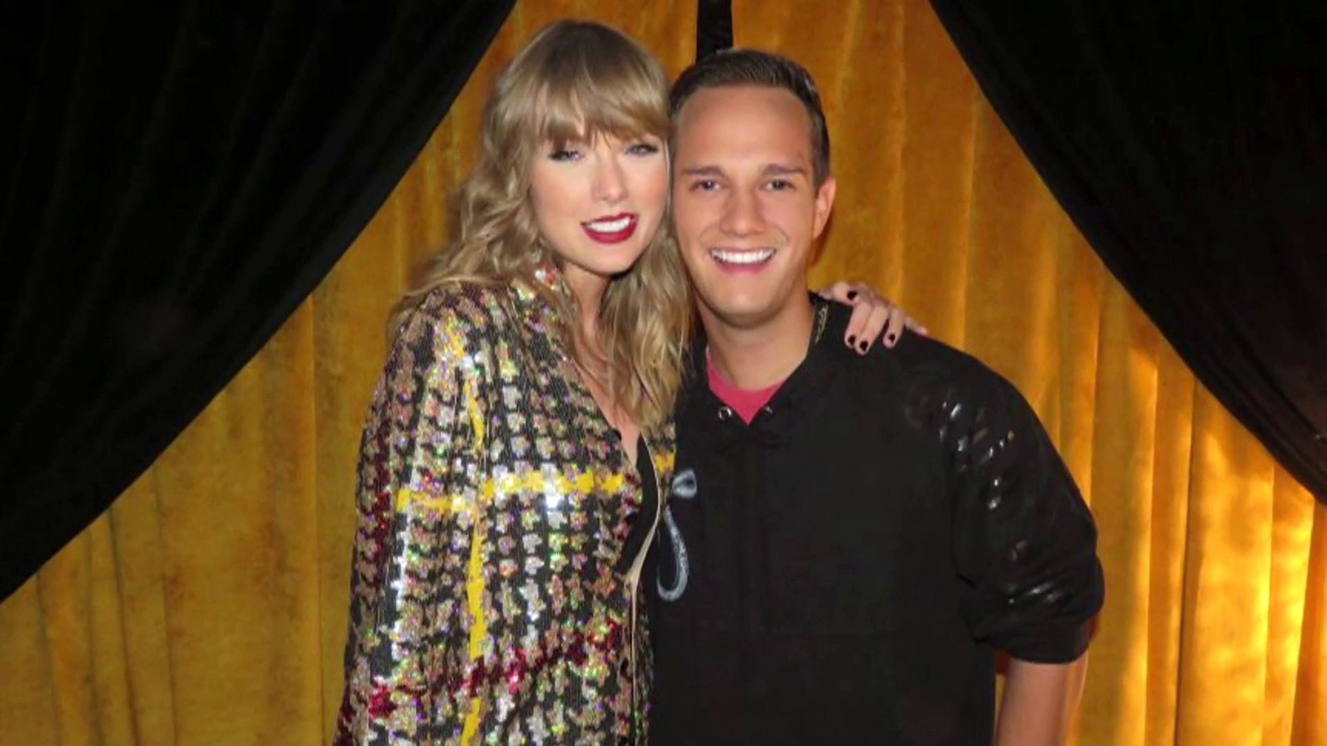 Journalist scores new job as Taylor Swift reporter