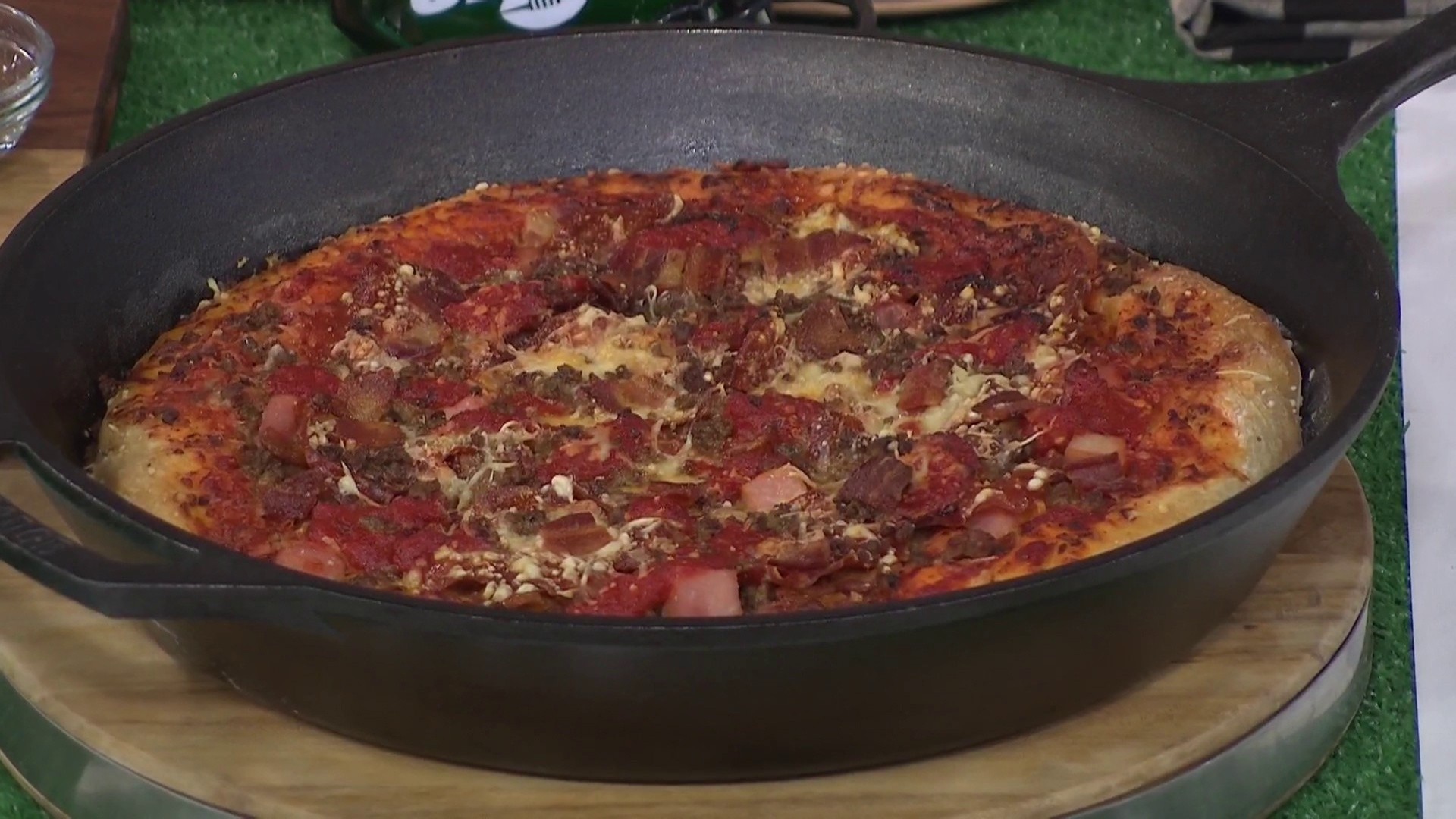 Easy Cast Iron Skillet Pizza {Video} -Butter Your Biscuit