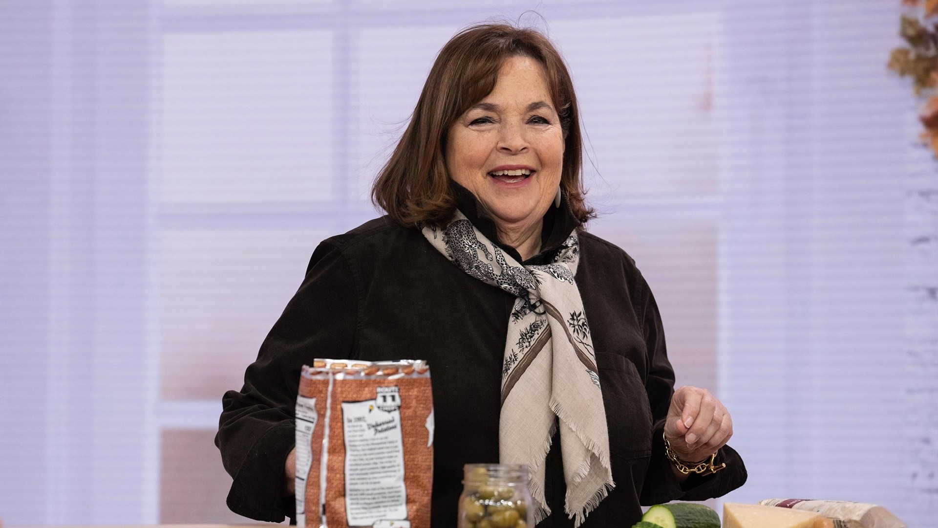 Ina Garten answers viewers' questions for a perfect Thanksgiving