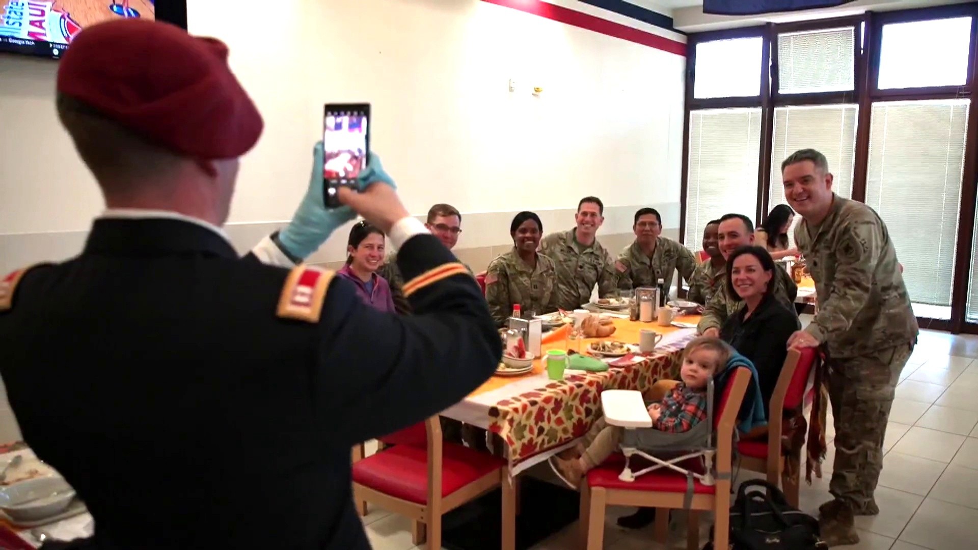 How US troops celebrate Thanksgiving away from home