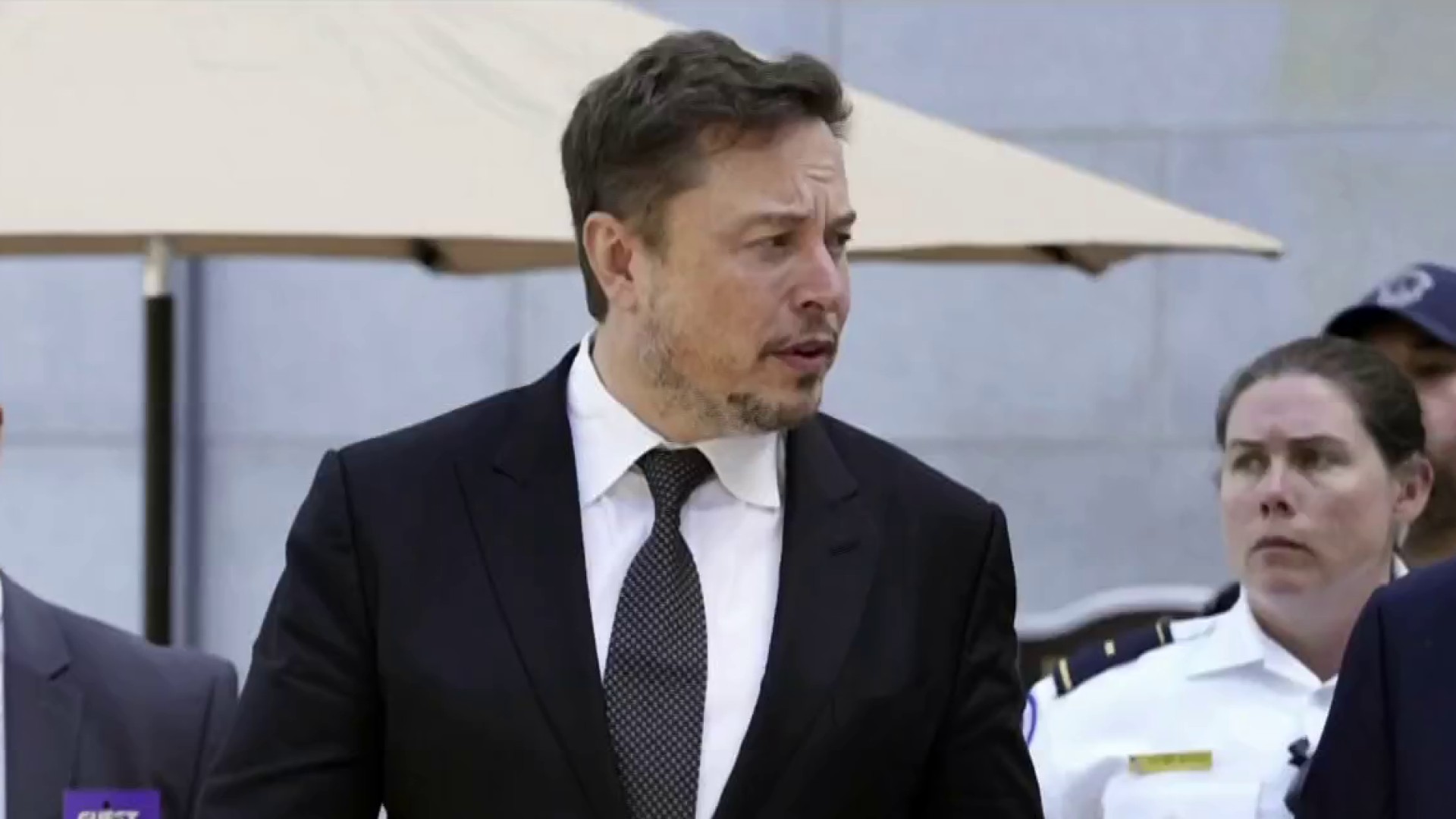 'Go F--- Yourself': Elon Musk Responds To Advertisers Boycotting His ...