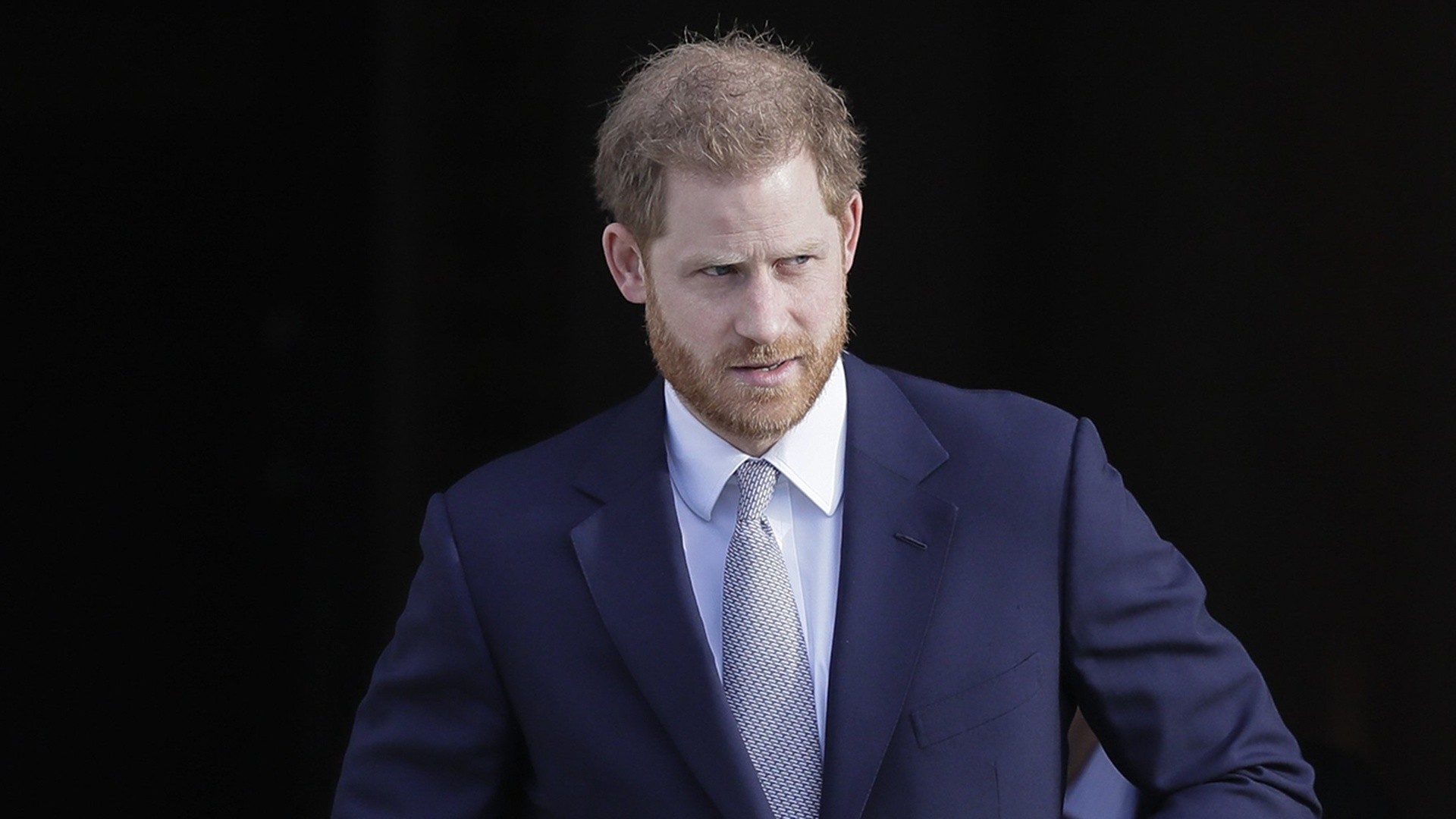 Prince Harry to receive Living Legend of Aviation award