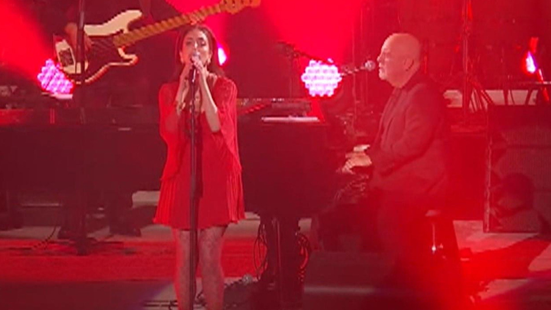 Billy Joel sings duet with daughter, reveals his dream supergroup