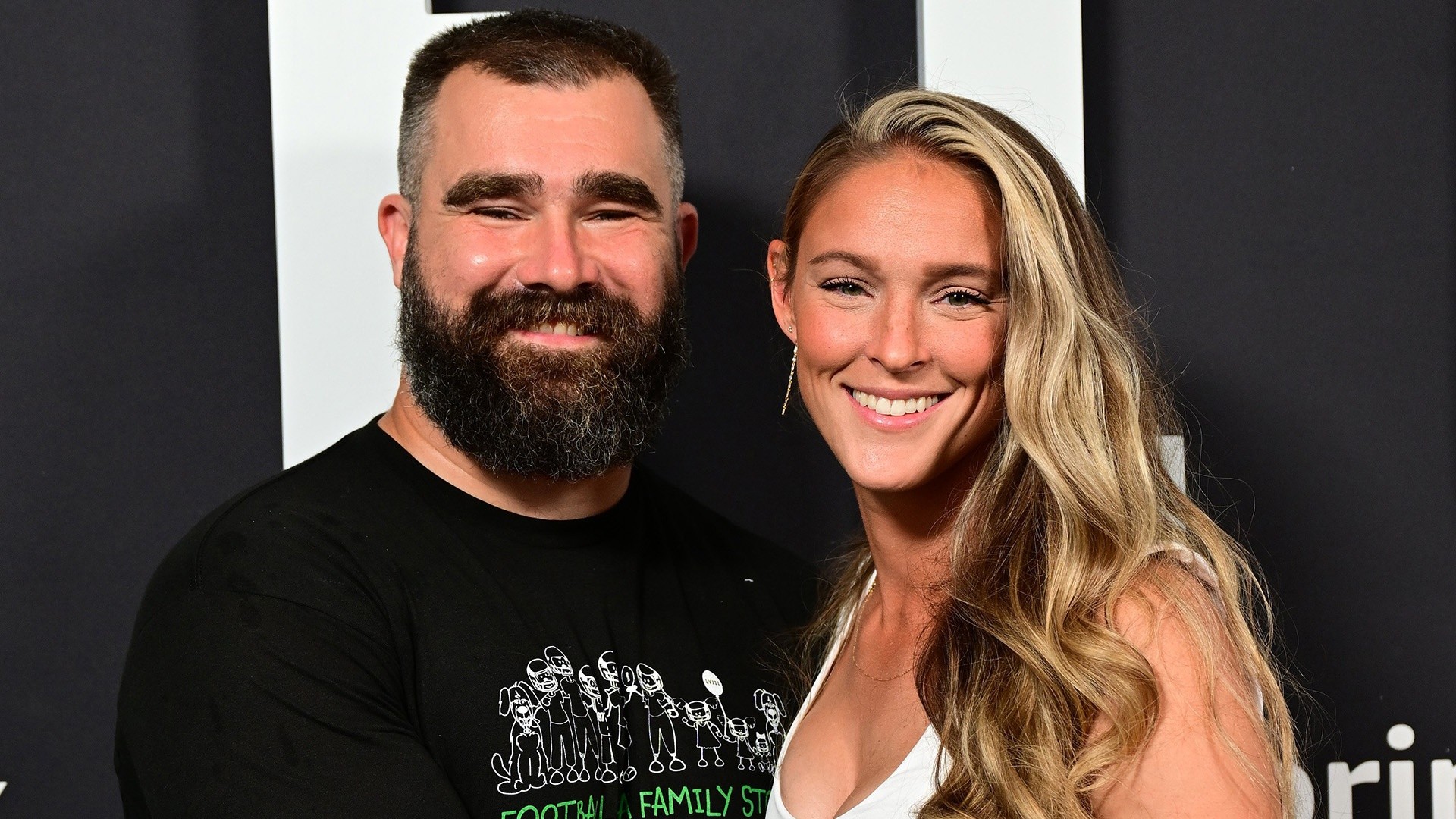 Jason Kelce sends love to his wife, Kylie, during retirement speech