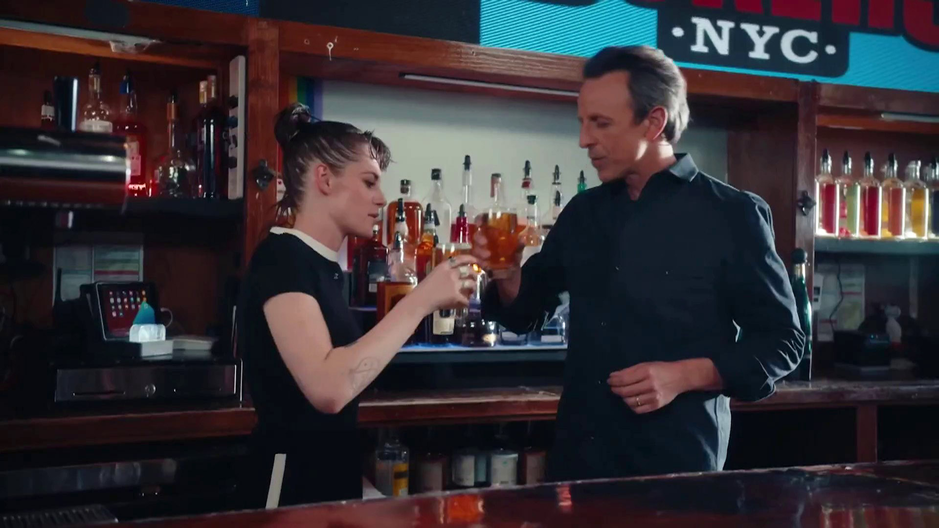 Kristen Stewart goes day drinking with Seth Meyers! See a preview