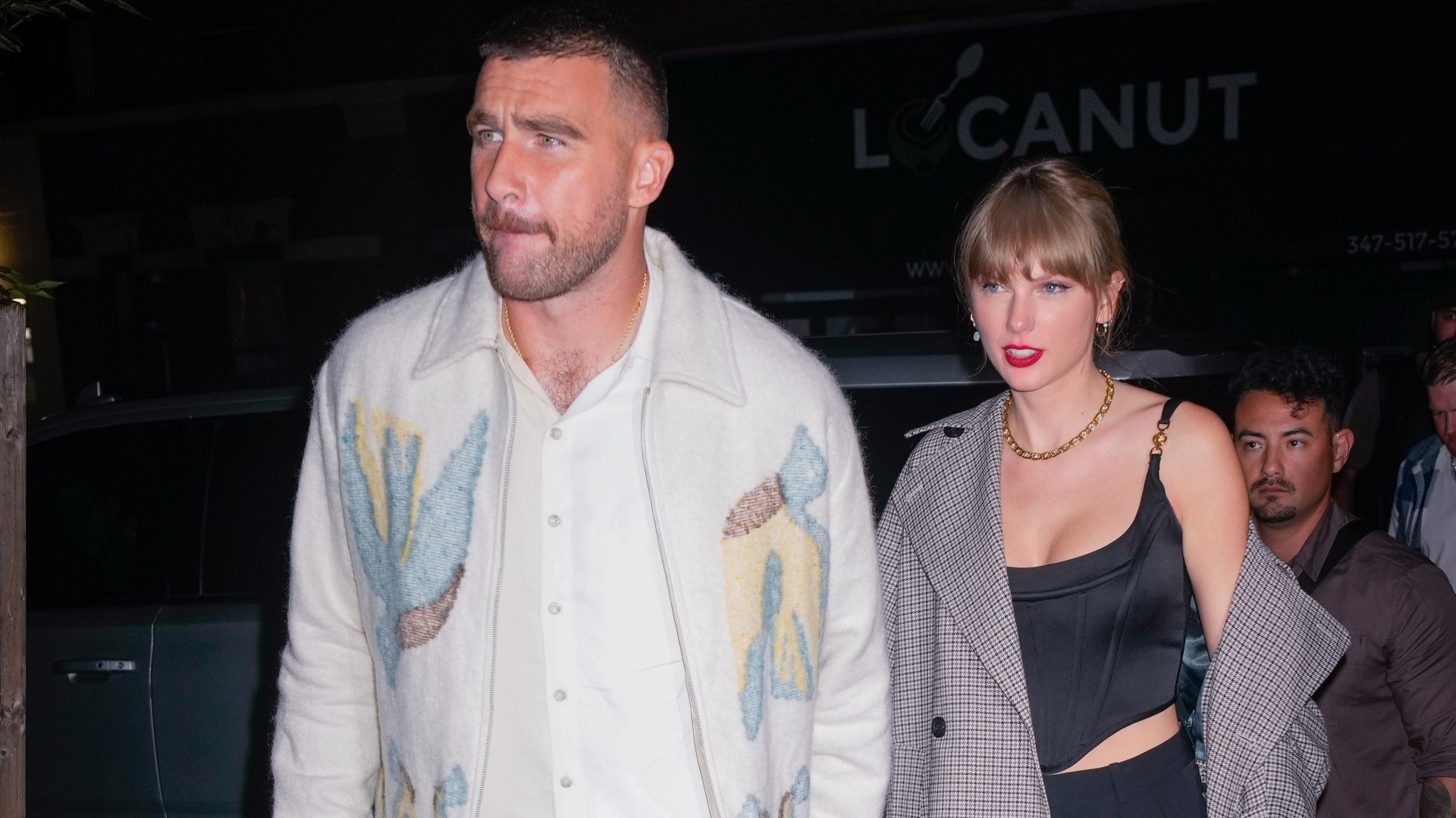 Travis Kelce shares how he scored Taylor Swift's heart