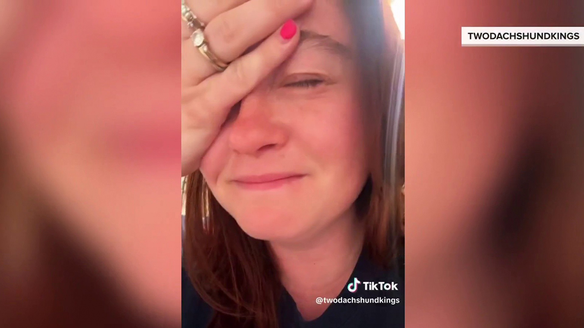 Mom accidentally invites entire contact list to child's party