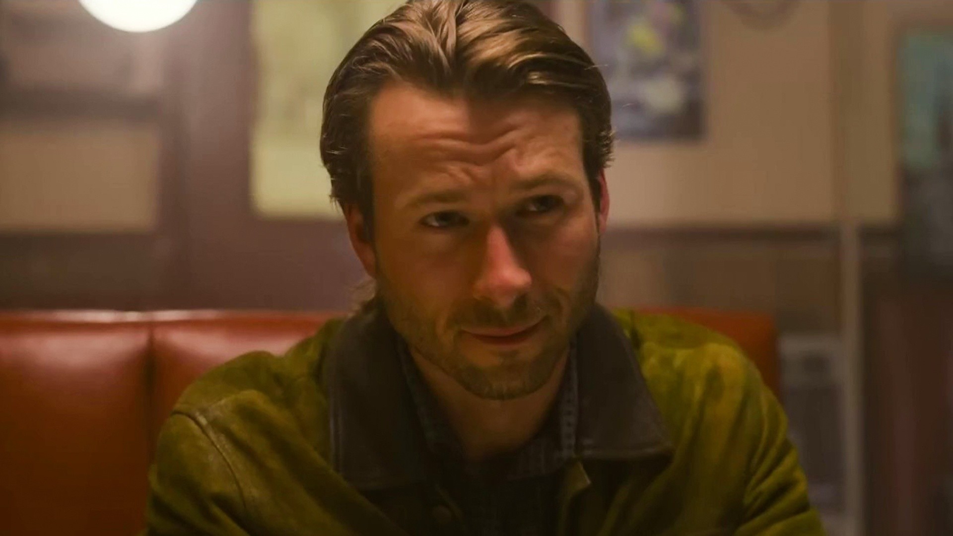 See Glen Powell in trailer for 'Hit Man' rom-com
