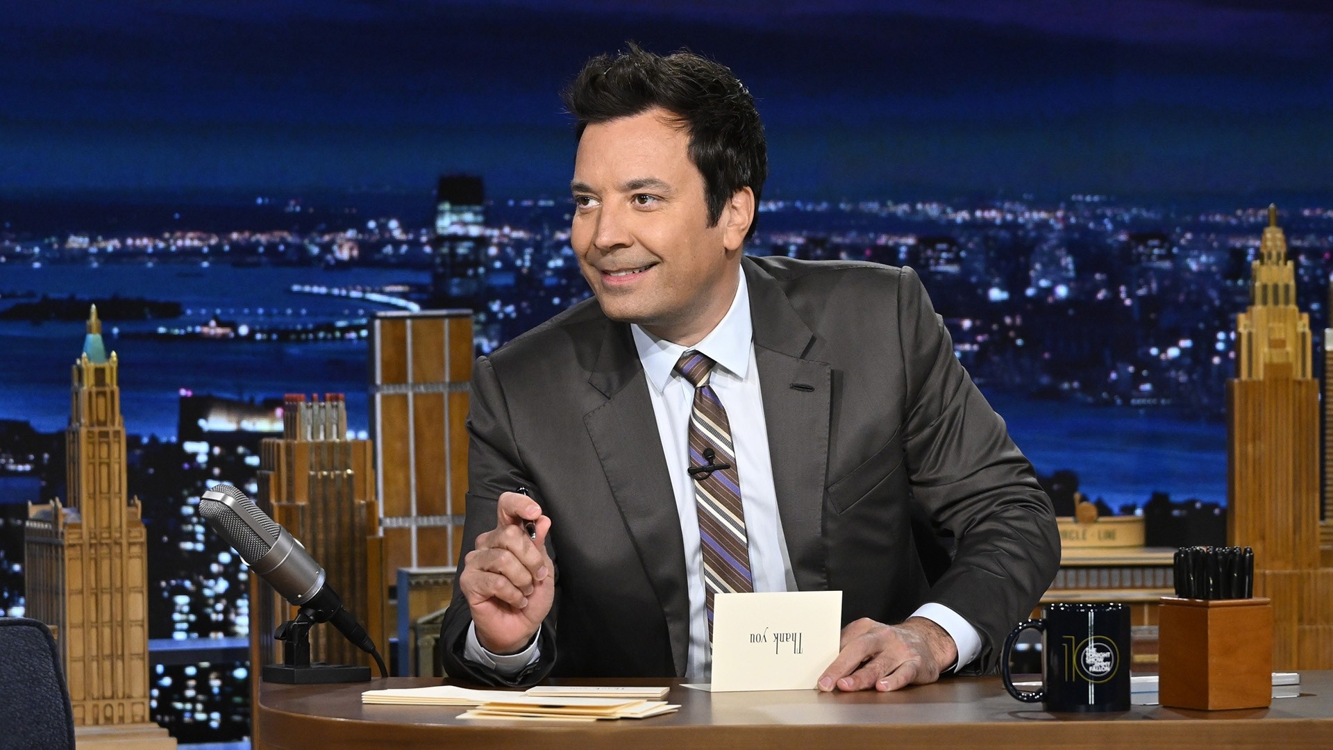 Jimmy Fallon celebrates 2,000 episodes!