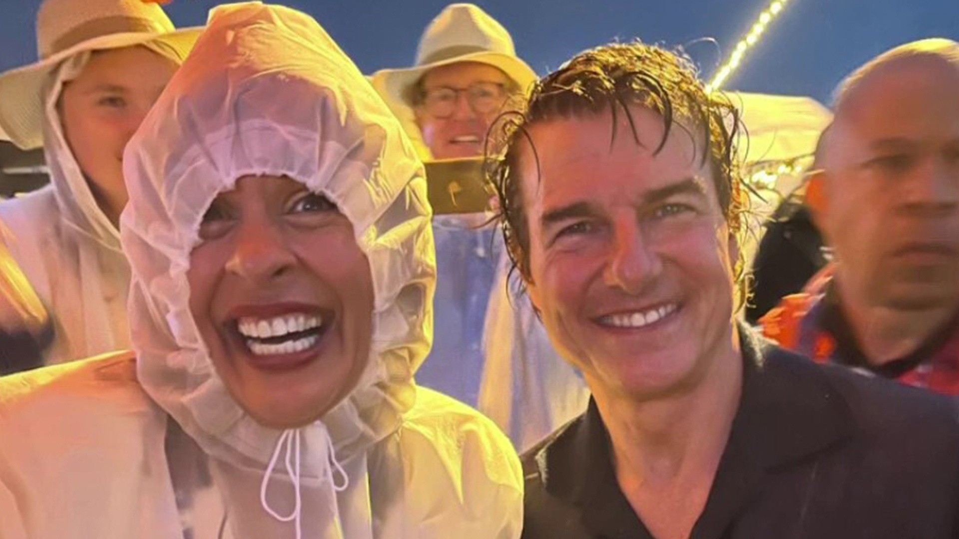 'I got the shot': See the photo Hoda got with Tom Cruise in Paris